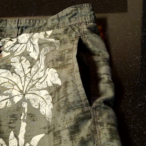 Joe Boxer Trunks - Picture 2 of 8